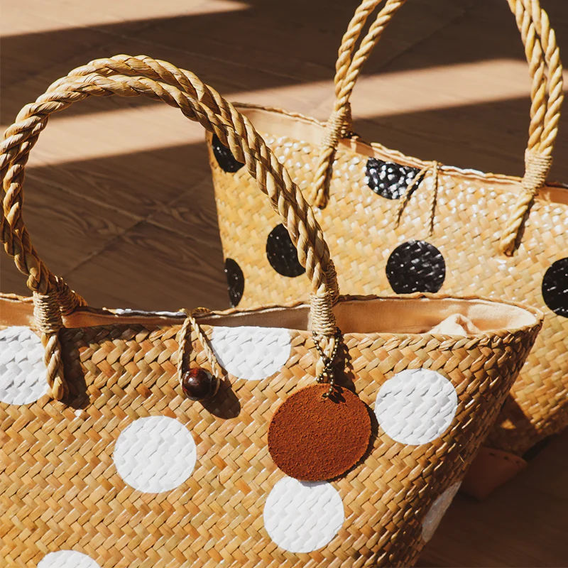 The Dok Rak ~ Straw Bag