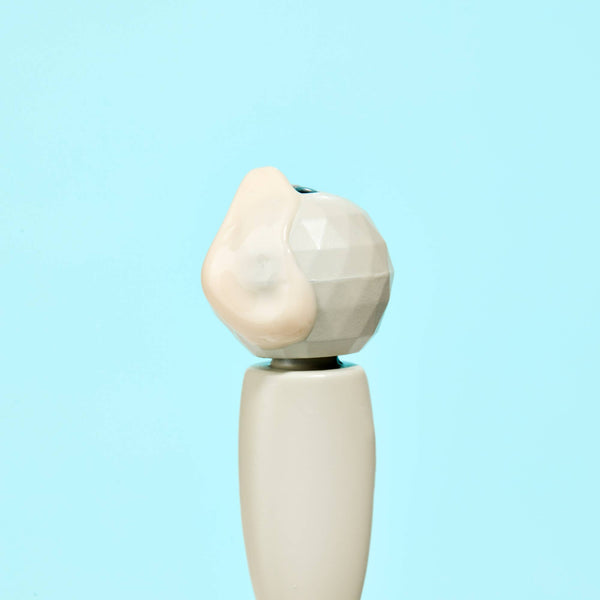 UpCircle Beauty UK - Plastic Free Eco Eye Roller for dark circles + puffy eyes