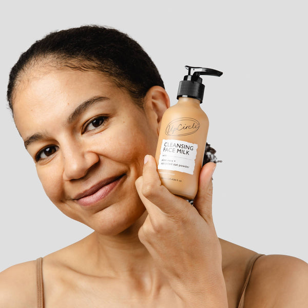 UpCircle Beauty UK - Eco Cleansing Face Milk with Aloe Vera + upcycled Oat Powder