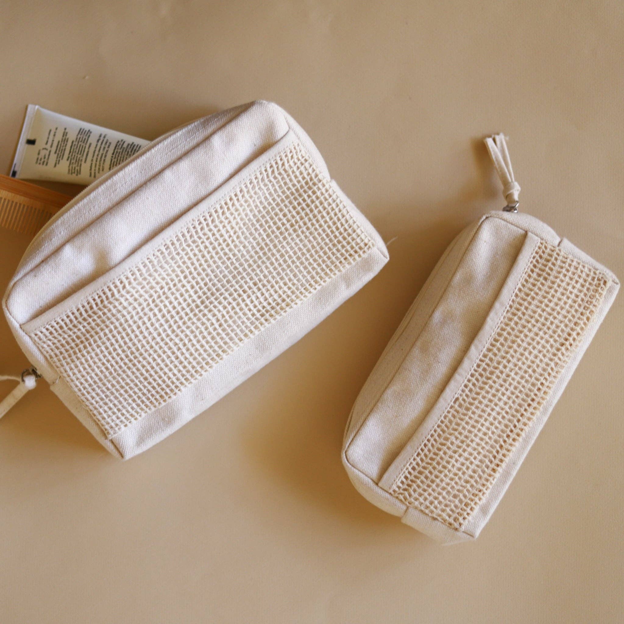 Organic Lifestyle Accessory Pouch With Netting ~ Medium