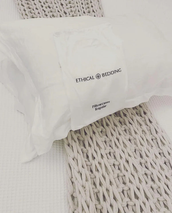 Cool & Comfy Silk Pillowcase Pair (Eucalyptus)