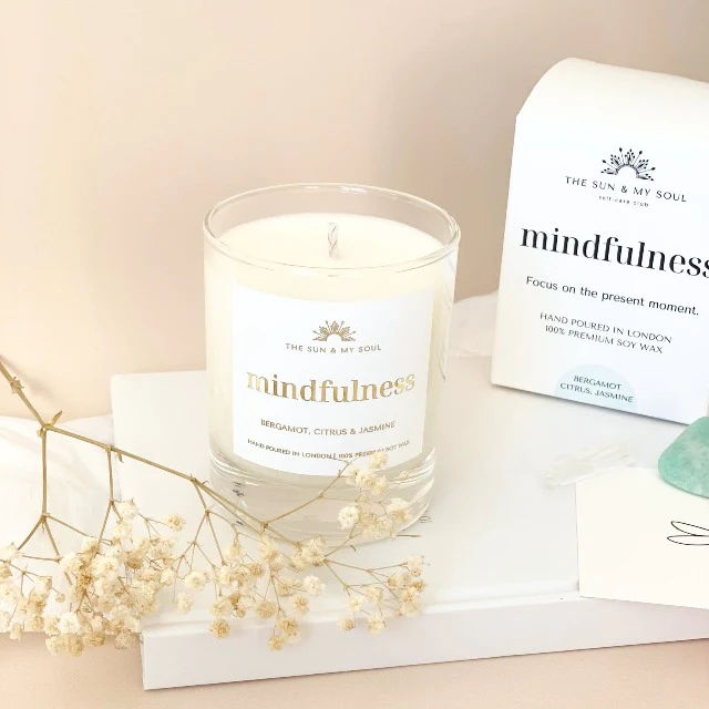 Mindfulness - Fresh Citrus, Bergamot, Jasmine Scented Soy Candle in Gift Box